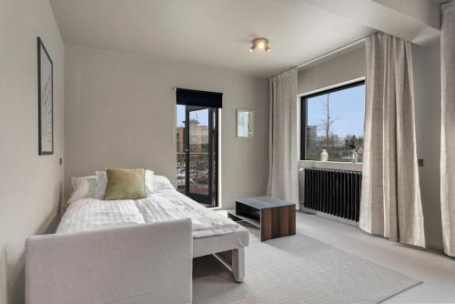 Newly renovated apartment by the sea in Hafnarfjörður 5