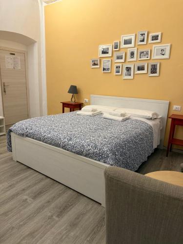 Bronze Horse - image 10