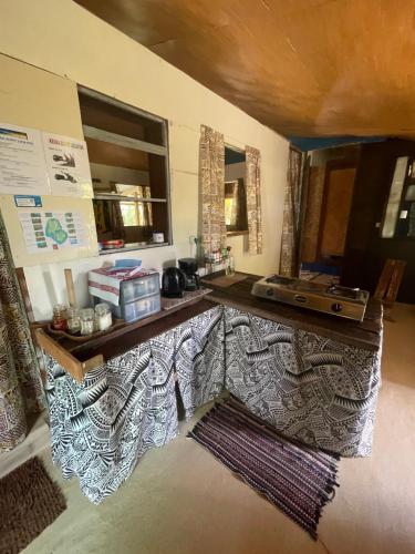 FARE Tatahi in ฮัวฮีเน อิตี