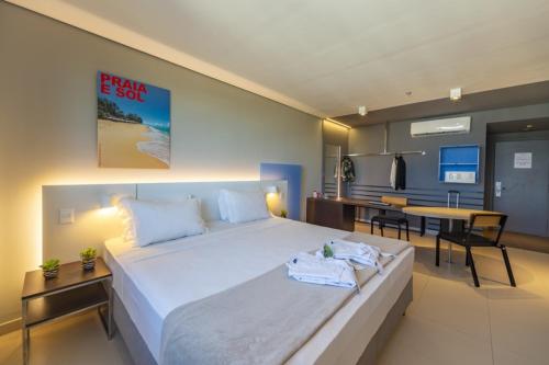 Luxury Double - 1 King Bed image 5
