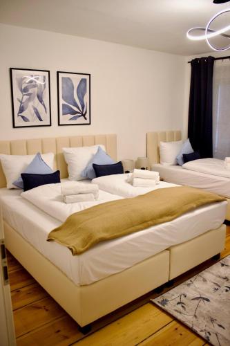 Cozy Voyage - Stylish 135m2 for up to 9 people in Kudamm, Berlino (foto 10)