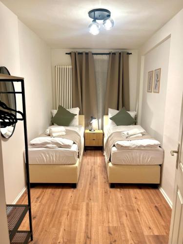 Cozy Voyage - Stylish 135m2 for up to 9 people in Kudamm, Berlino (foto 11)