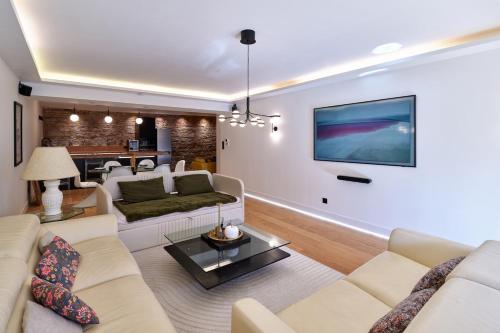 LE LUXURY LOFT - CENTER l DECEMBER MAR-KET l EUROPEAN PARLIAMENT l PARKING l NETFLIX - SPACIOUS & UNIQUE - LE LUXURY LOFT - CENTRE l MARCHÉ DE NOËL l PARLEMENT EUROPÉEN l PARKING l NETFLIX - SPACIEUX & UNIQUE, Strasburg (zdjęcie 8)