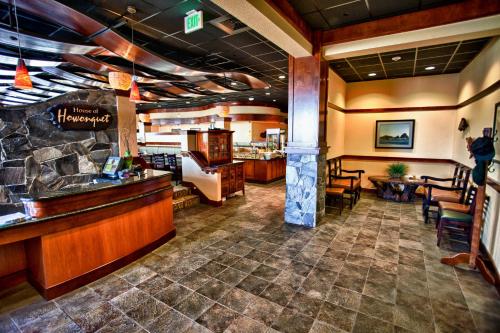 Lucky 7 Casino & Hotel (Howonquet Lodge) 3