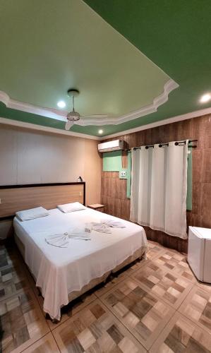 Double Room image 2