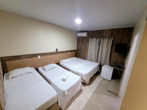 Quadruple Room image 6
