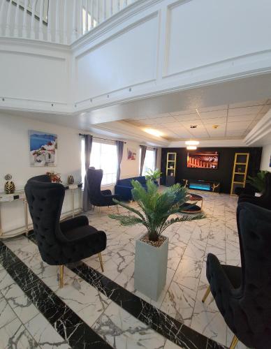 The Enchanted Suites & Residence - 로비