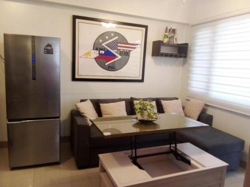 The SPLENDOR Comfortable living by Awsom Phil, Manila