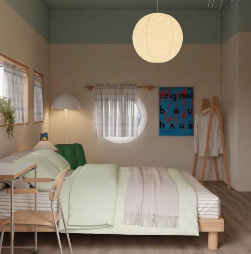 One-Bedroom Apartment image 3