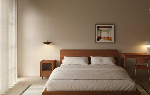One-Bedroom Apartment image 2