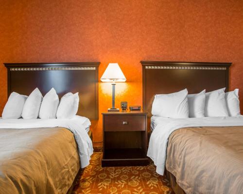 Double Room with Two Double Beds - Non-Smoking