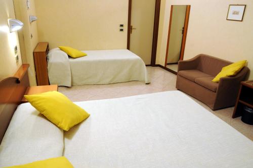 Hotel Button - image 13