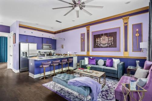 Diva Glam - Luxe - DT 2miles - 8 Q beds - WoW, Nashville