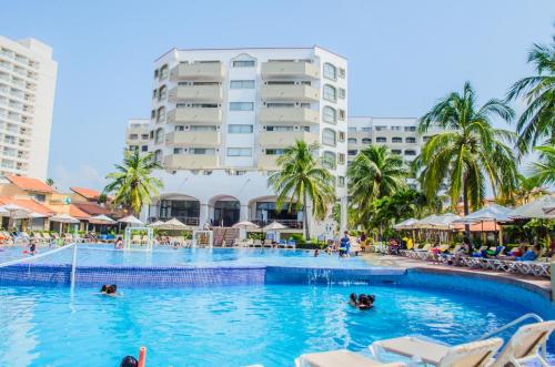 ENNA INN IXTAPA DEPARTAMENTOS ViSTA AL MAR