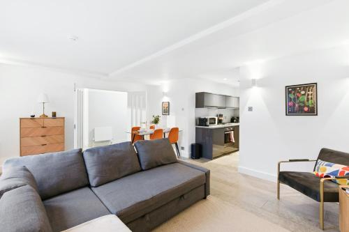 Modern Clerkenwell Loft Spacious Private Terrace, Londýn