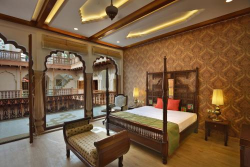 Haveli Dharampura - UNESCO awarded Boutique Heritage Hotel