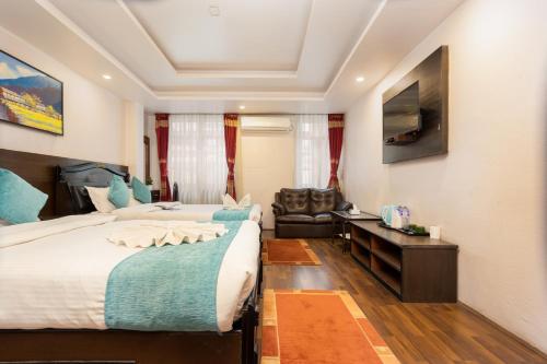 room detail thumbnail 1
