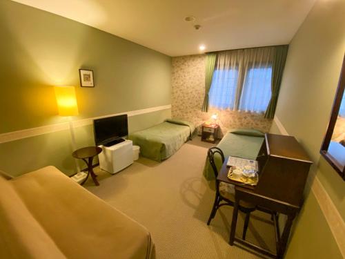 room detail thumbnail 0