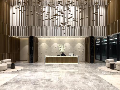 Capsule Flora business bay view Burj Khalifa-pool table-game arcade-Projector-Playstation 5, Dubai (Foto 7)