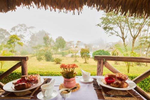 Ресторан, Andasibe Sifaka Lodge in Andasibe