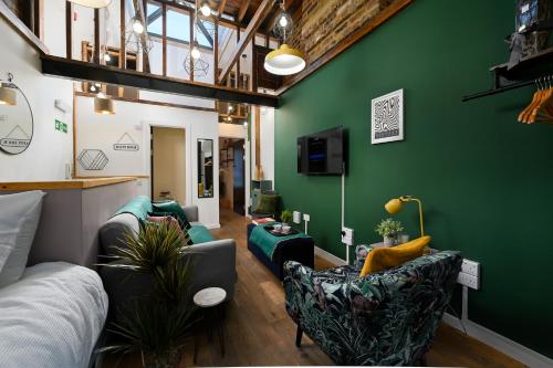 1 Bedroom Serviced Apartment, London Liverpool Street, Sleeps 4, Londra