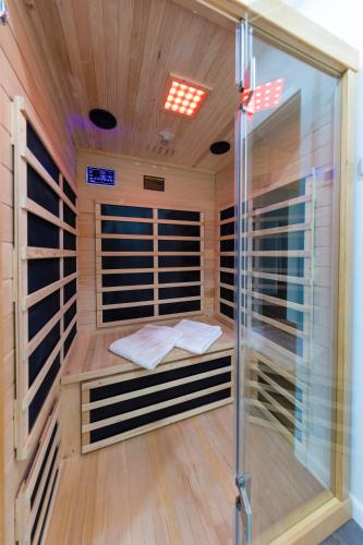 Sauna, Nordlicht in Langenhorn (Schleswig-Holstein)