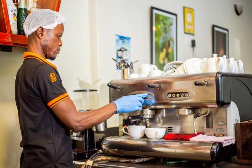 Restaurant, BWIRANDA HOTEL in Kasese