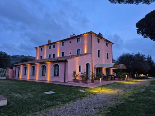 Il Cuoricino Podere le Bozze con piscina, WI-FI, posto auto