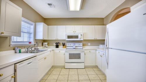 1033 River Crossing Condo in North Myrtle Beach, USA
