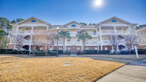 1033 River Crossing Condo in North Myrtle Beach, USA