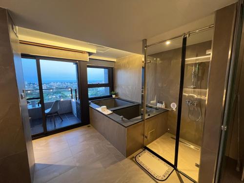 漫遊文旅溫泉宅ㄧ山海景觀陽台房ㄧ晚進晚退ㄧ晚上7點入住-21小時睡飽飽方案 漫遊文旅溫泉宅ㄧ山海景觀陽台房ㄧ晚進晚退ㄧ晚上7點入住-21小時睡飽飽方案