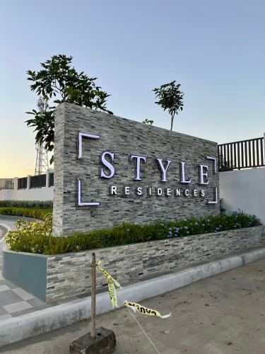 MyHome Condo with Balcony, Iloilo City