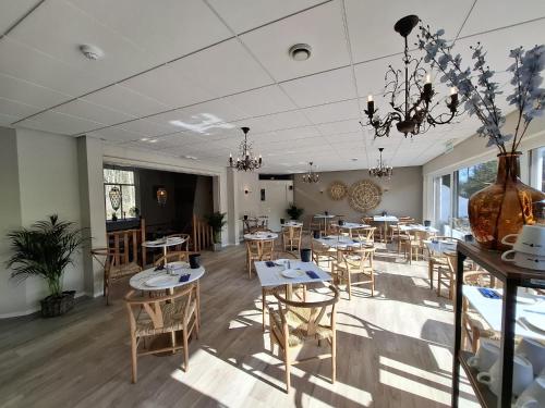Toit ja joogid, Hotel Randduin in Oostkapelle