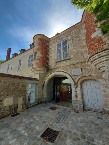 Charmant appartement tout équipé (Charmant appartement tout equipe) in Noisy-sur-Ecole