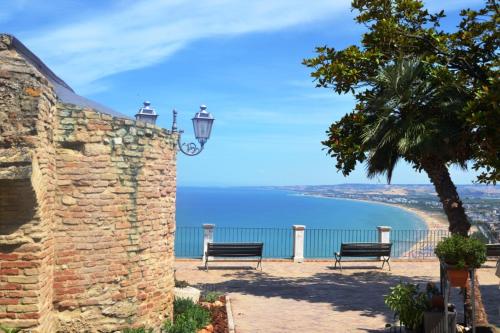 Medieval Apartment Vasto