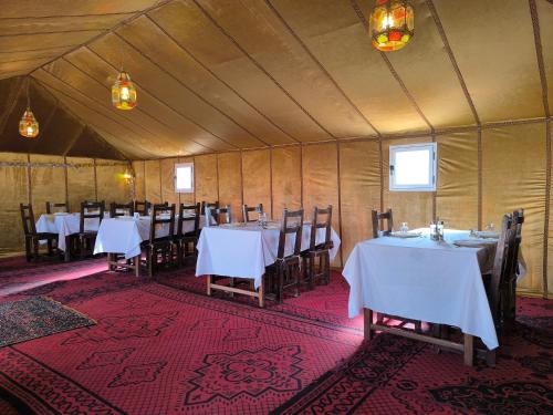 Étterem, Luxury Bega Camp in Khamlia