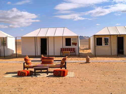 Luxury Bega Camp in Khamlia