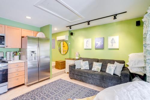 The White Elephant Inn Getaway with Pool and Hot Tub! - image 10