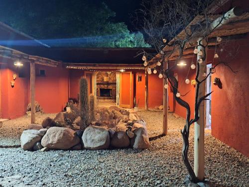 La Genoveva Posada entre Viñedos (La Genoveva Posada entre Vinedos) in Villa Union