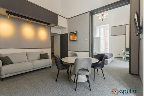 Palazzo Piccinni 97 by Apulia Accommodation 2