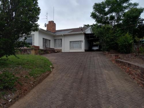 . Vulindlela Mama Solutions