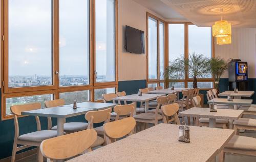 อาหารและเครื่องดื่ม, ดิ ออริจินัลส์ เรซิเดนซ์ ปารีส ซูด วิลล์ฌุยฟ์ (The Originals Résidence Paris Sud Villejuif) in วีลจีฟ