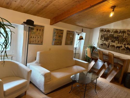 Casa Añeja (Casa Aneja) in Collbato