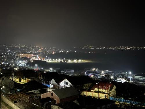 周邊環境, Inamstro Home in 奧海