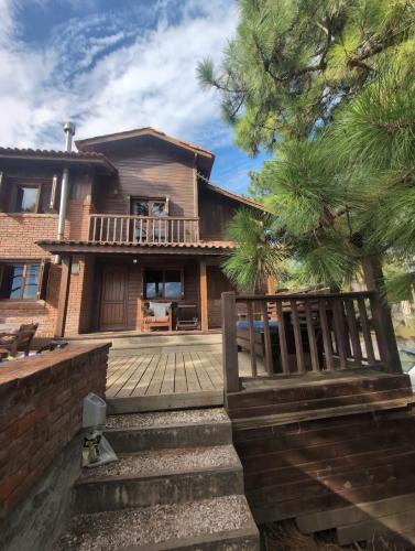 A truly amazing house by the beach in Playa Verde