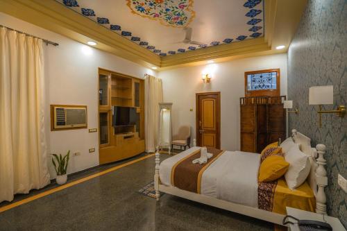 The Palace Inn - Garden Villa with Bathtubs and Jacuzzi - image 5