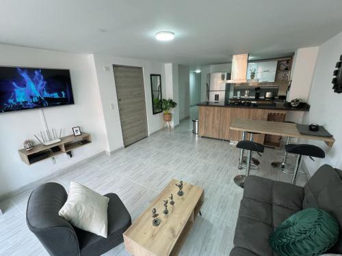 Comodo y amplio apartamento en Laureles, Medellín (fotografie 3)
