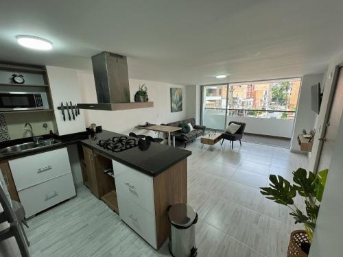 Comodo y amplio apartamento en Laureles, Medellín (fotografie 4)