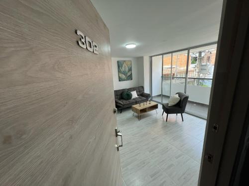 Comodo y amplio apartamento en Laureles, Medellín (fotografie 2)
