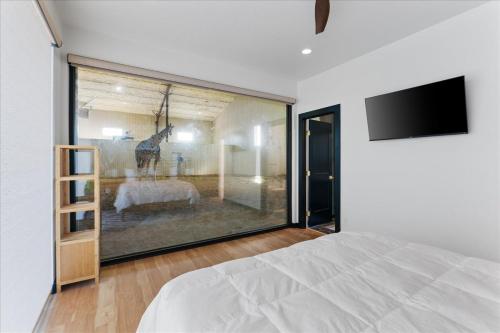 659451139 Blue Hills Ranch